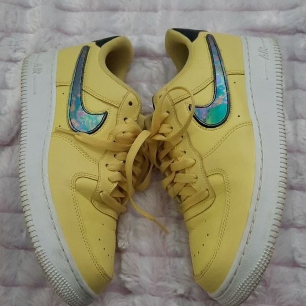 Nike Air Force 1 Yellow Neon Removable Swish Low Top Mens Sneakers Size 8.5 - Picture 4 of 16